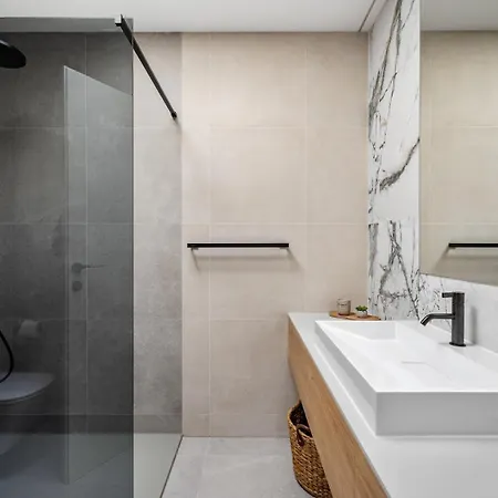 Luxury, Seaview Grandeca Vila *