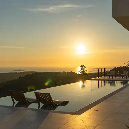 Villa New Luxury, Seaview Grandeca