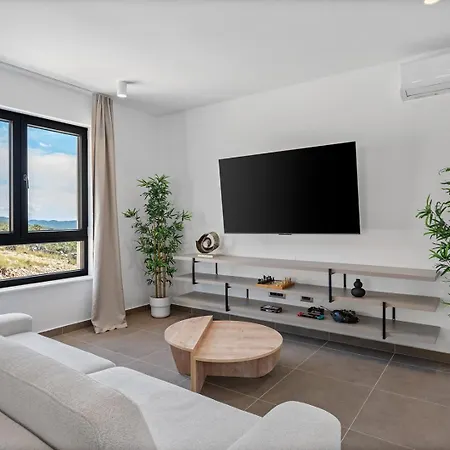 Luxury, Seaview Grandeca 빌라 *