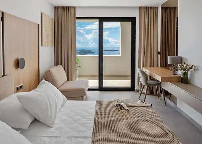 Luxury, Seaview Grandeca Villa *