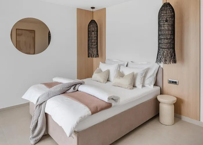 Luxury, Seaview Grandeca *