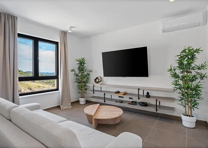 Luxury, Seaview Grandeca Villa *